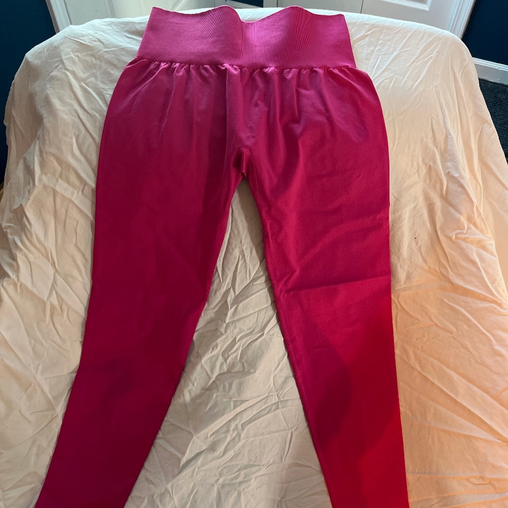 NVGTN leggings